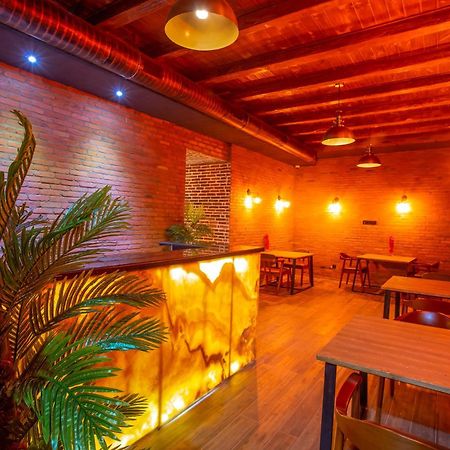Royal Inn Тбилиси Экстерьер фото