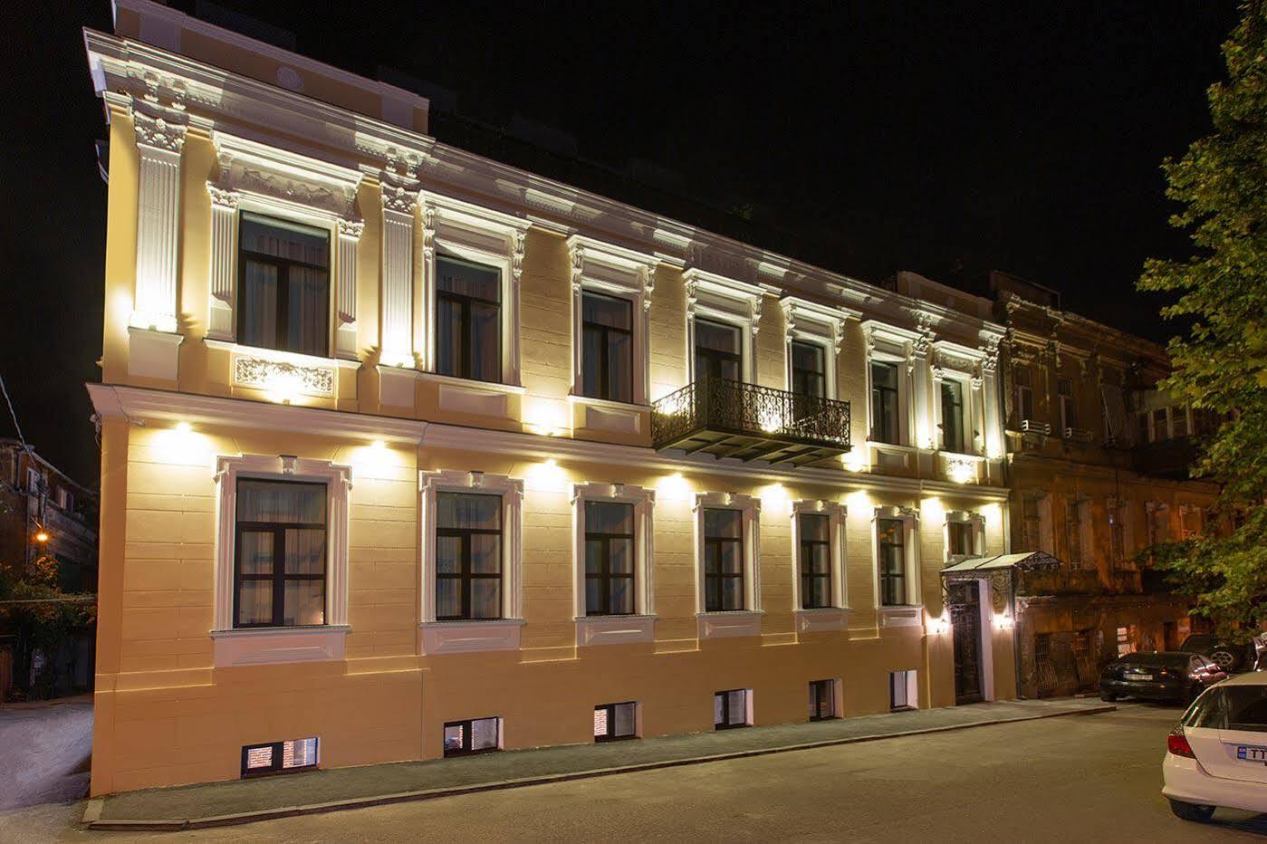 Royal Inn Тбилиси Экстерьер фото