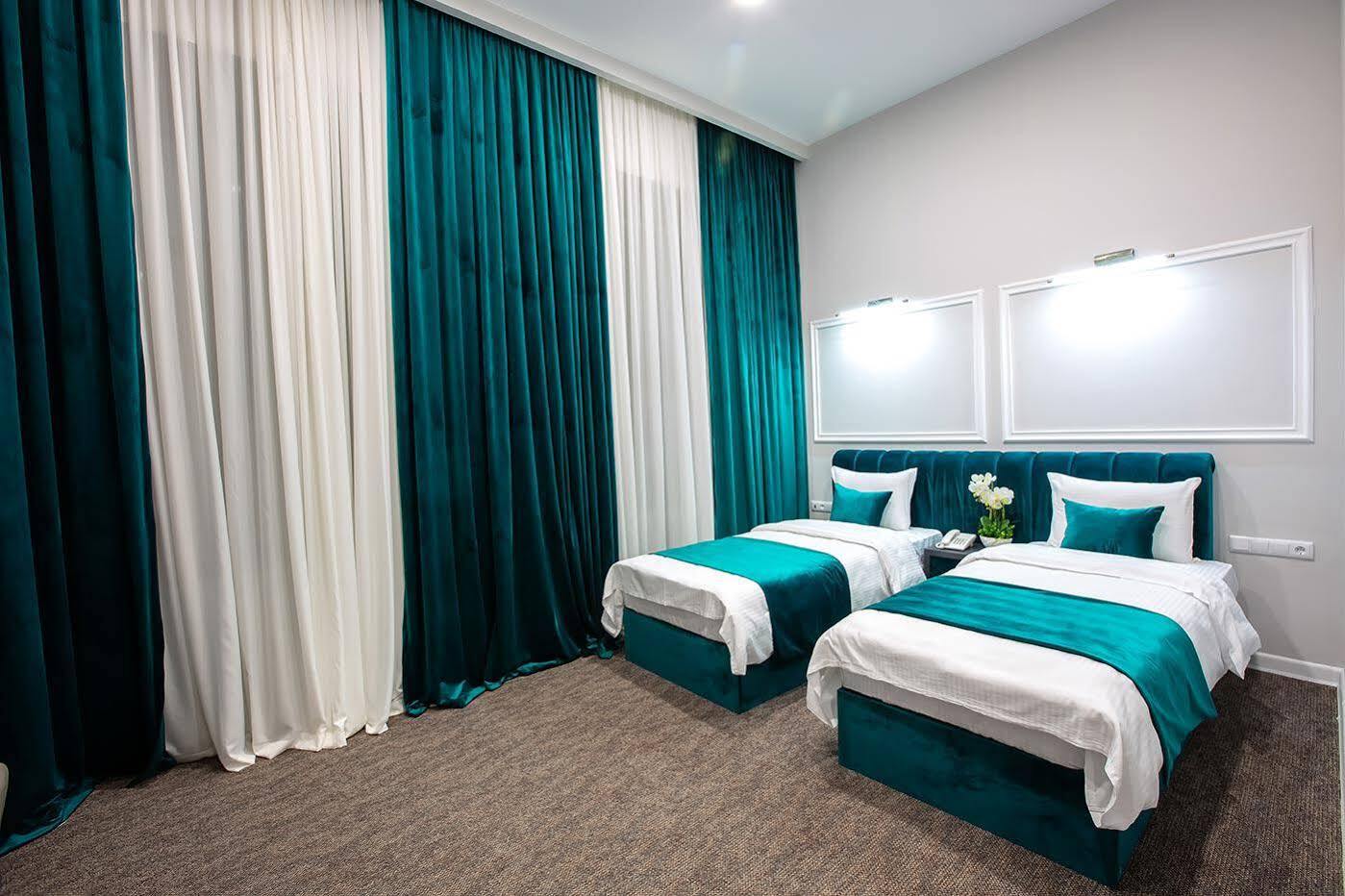Royal Inn Тбилиси Экстерьер фото