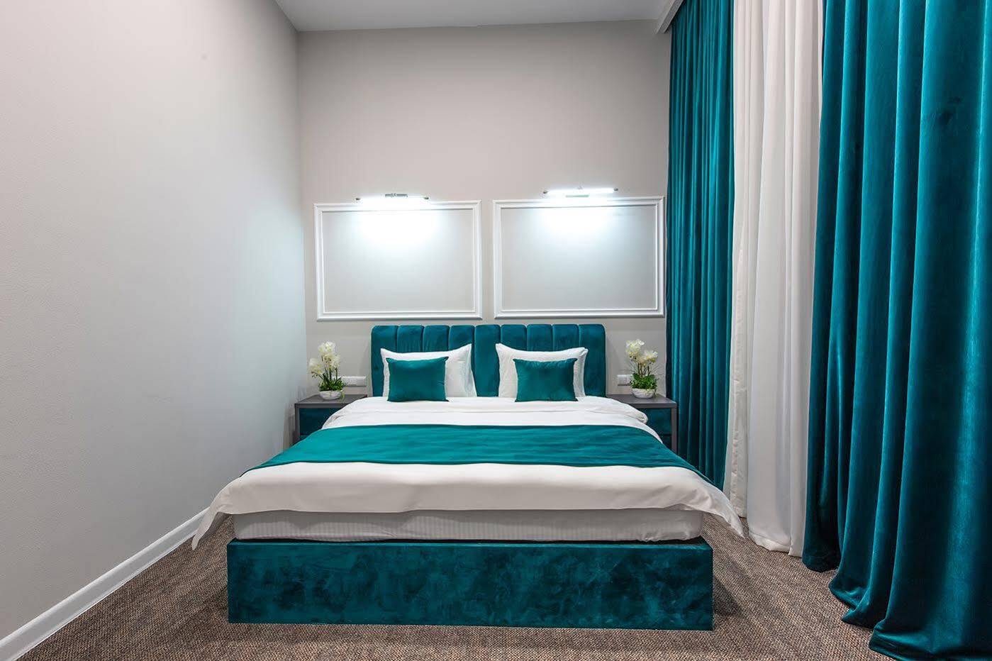 Royal Inn Тбилиси Экстерьер фото